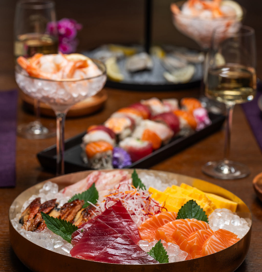 Nugget ice seafood platter